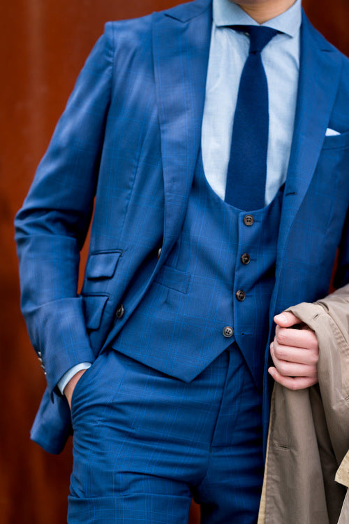 Beat the Heat with Lightweight Suits